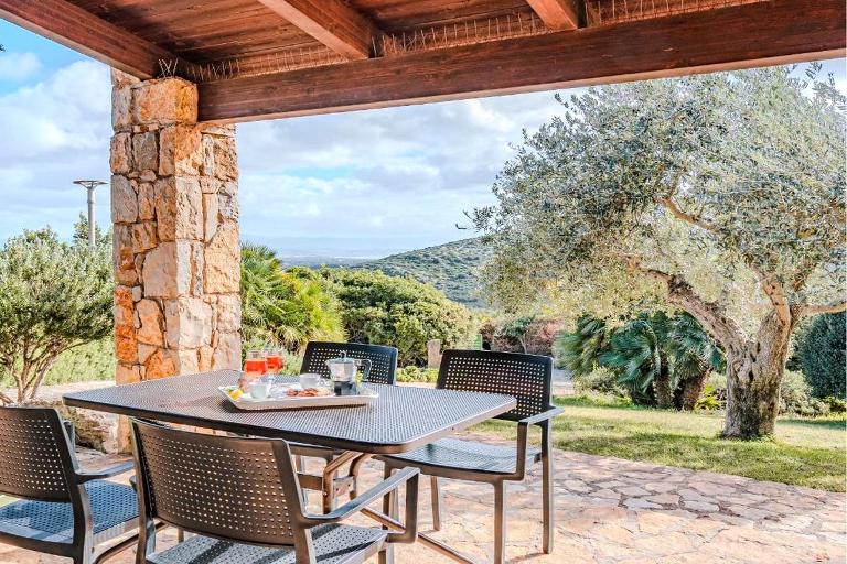 Residenz Borgo Monte Sixeri - Ferienwohnung Deluxe, Alghero (SS)