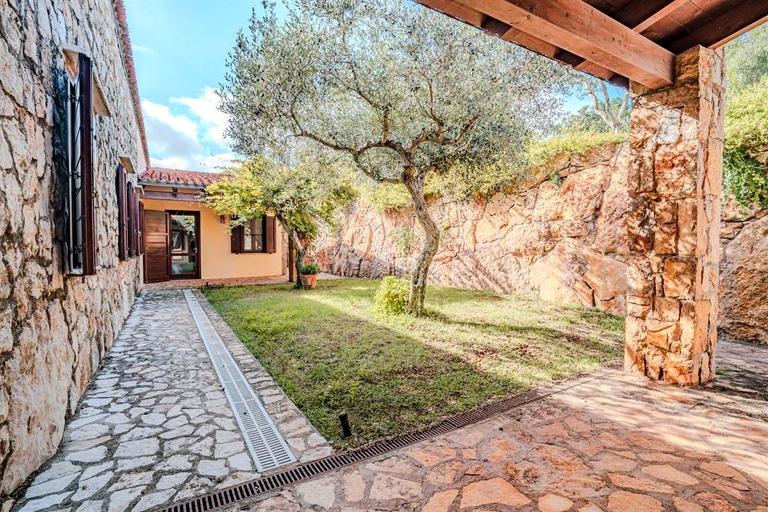 Residenz Borgo Monte Sixeri - Ferienwohnung mit 3 Schlafzimmern, Alghero (SS)
