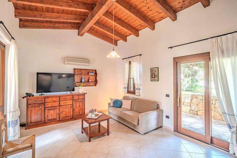 Residenz Borgo Monte Sixeri - Ferienwohnung mit 3 Schlafzimmern, Alghero (SS)
