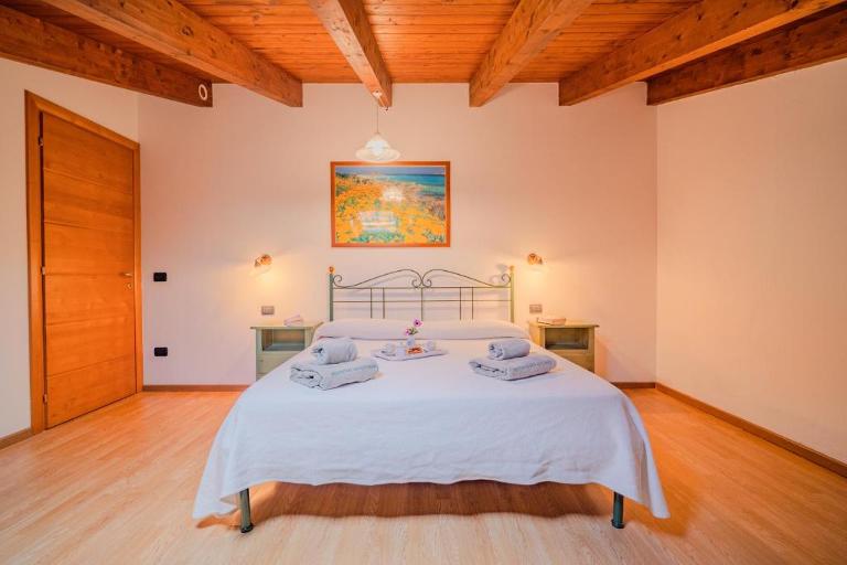 Residenz Borgo Monte Sixeri - Ferienwohnung mit 4 Schlafzimmern, Alghero (SS)