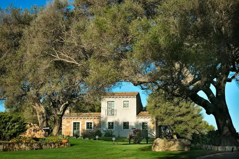 Villen Lu Ciaccaru - Villa Il Pagliaio mit Gemeinschaftspool, Arzachena (OT)
