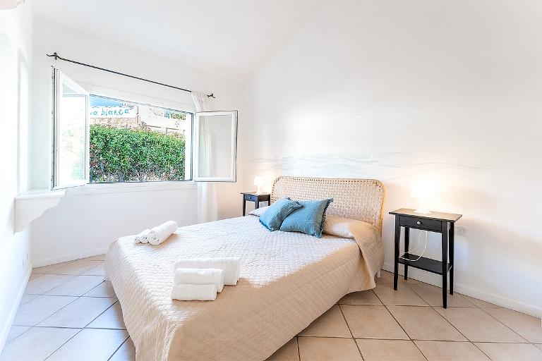 Residence Ea Bianca - 1-bedroom flats, Baia Sardinia (OT)