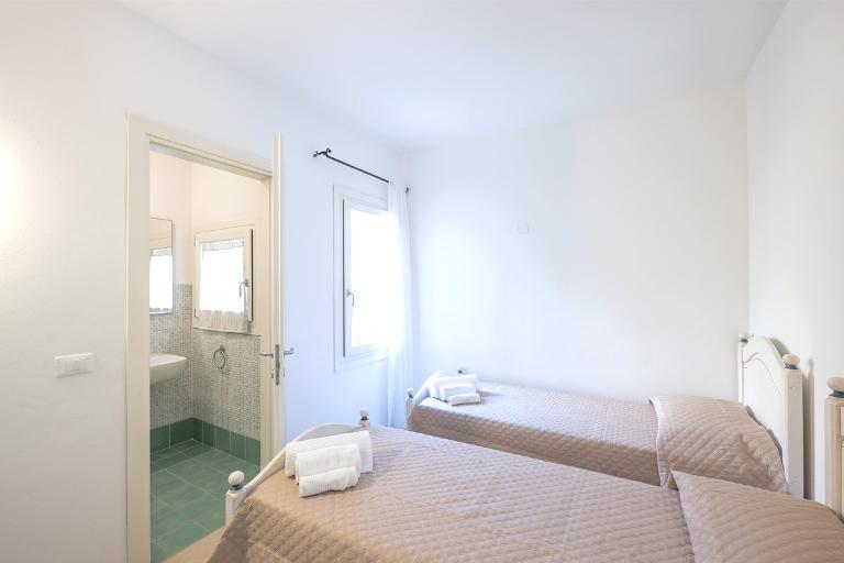 Residence Ea Bianca - 3-bedroom flats, Baia Sardinia (OT)