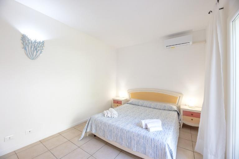 Residence Ea Bianca - 3-bedroom flats, Baia Sardinia (OT)