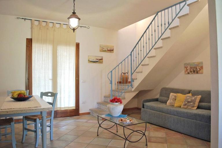 Appartamenti Vecchio Stazzo - Trilo 6 DS, San Teodoro (OT)