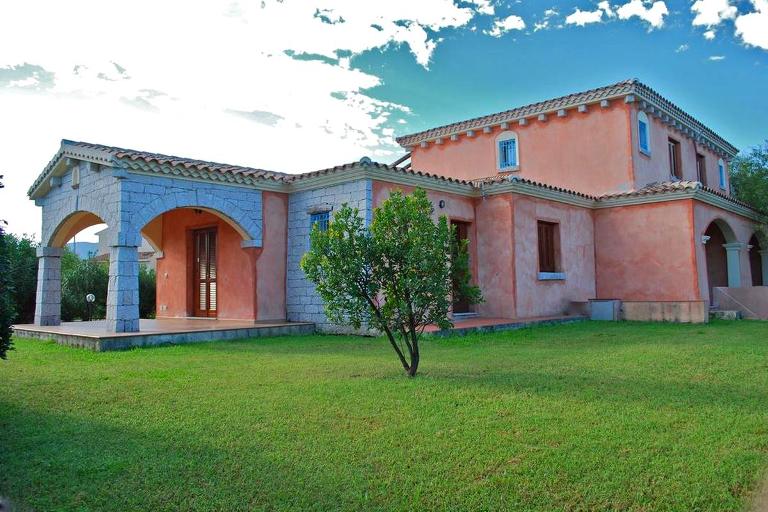 Appartamenti Vecchio Stazzo - Trilo 6 DS, San Teodoro (OT)