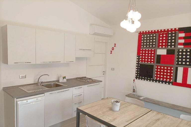 Rosso di Sera Guest House - Appartement Rainbow, Alghero (SS)