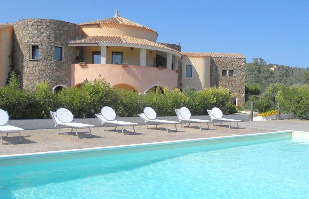Hotel Maria Caderina, Posada (NU) #1