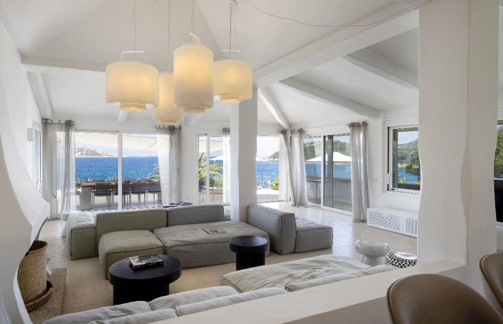 Villa Mariposa, San Teodoro (OT) #14