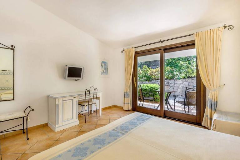 Hotel Costa Caddu - Doppelzimmer, San Teodoro (OT)