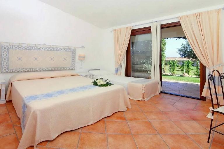 Hotel Costa Caddu - Doppelzimmer, San Teodoro (OT)