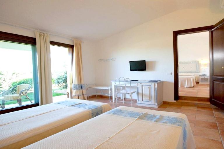 Hotel Costa Caddu - Familienzimmer, San Teodoro (OT)