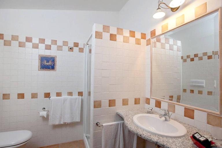 Hotel Costa Caddu - Familienzimmer, San Teodoro (OT)