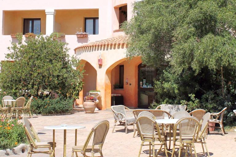 Hotel Maria Caderina - Chambre Family, Posada (NU)