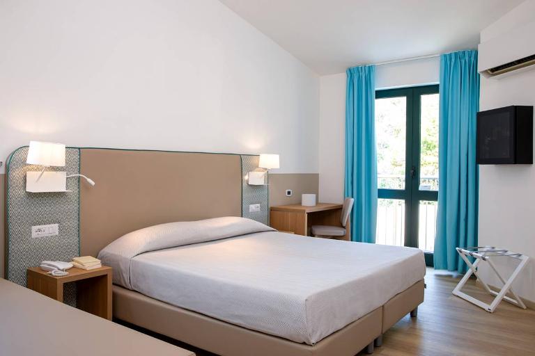 Lu Hotel Maladroxia - Comfort Rooms, Sant'Antioco (CA)