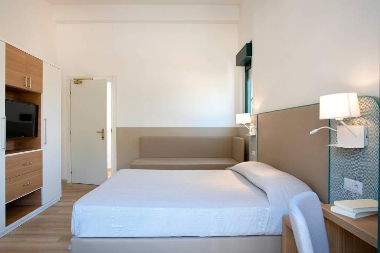 Lu Hotel Maladroxia - Comfort Rooms, Sant'Antioco (CA)