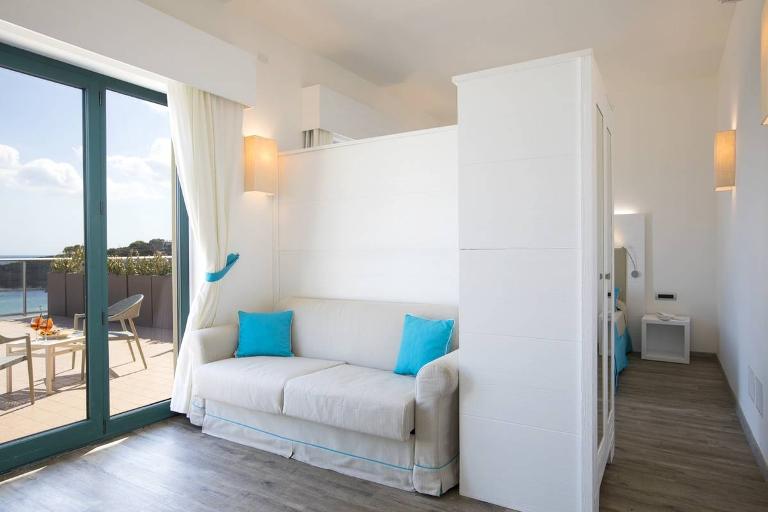 Lu Hotel Maladroxia - Suite with sea-views & terrace, Sant'Antioco (CA)