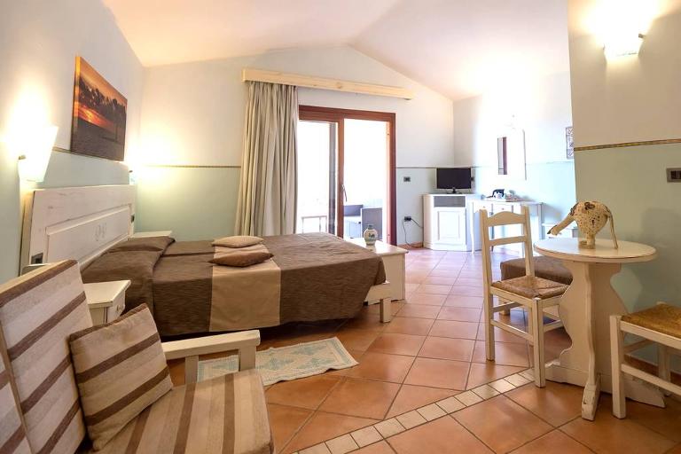 Hotel Luci del Faro - Chambres Standard, Sant'Antioco (CA)
