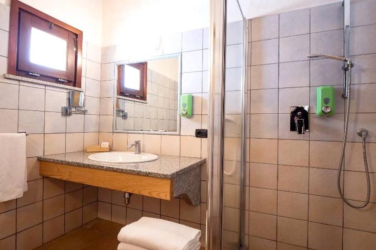 Hotel Luci del Faro - Chambres Supérieures au rez-de-chaussée, Sant'Antioco (CA)