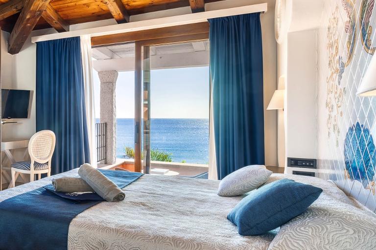 Hotel La Bitta - Deluxe sea-view with jacuzzi, Arbatax (OG)
