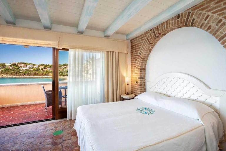 Hotel La Bitta - Deluxe Prestige with sea-view and Jacuzzi, Arbatax (OG)