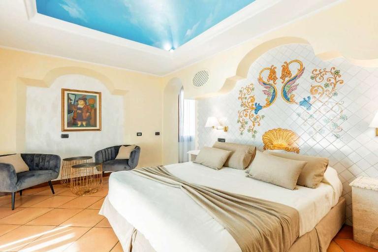 Hotel La Bitta - Suite Romantica with sea-view veranda and mini pool, Arbatax (OG)