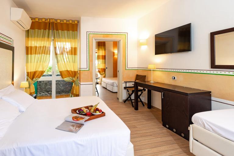 Hotel Ancora - Family kamer Standard, Stintino (SS)