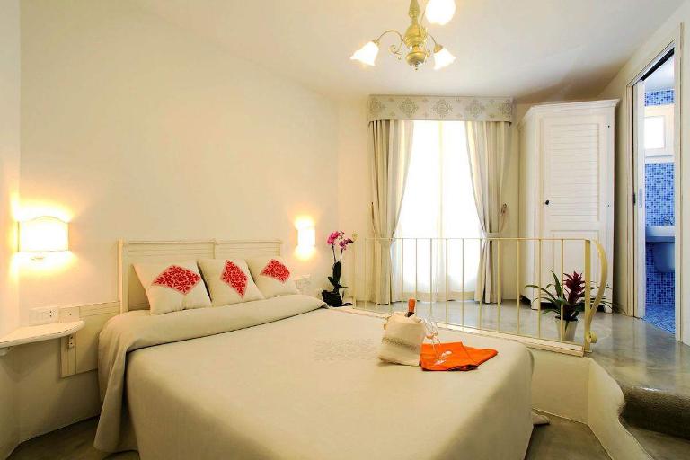 Hotel Mannois - Chambres Basic avec lit 1,40 m, Orosei (NU)