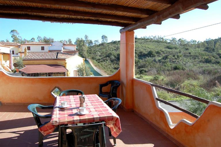 Appartements Stella Marina - Appartement Rosa avec 2 chambres, Cala Liberotto (NU)