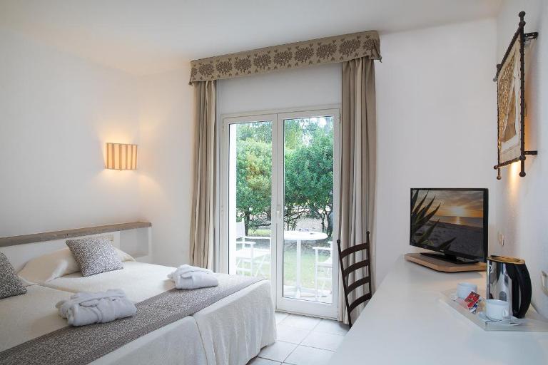 Hotel Flamingo - Doppelzimmer I Nidi, Santa Margherita di Pula (CA)