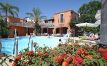 Galanias Hotel & Retreat