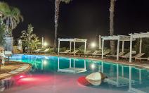Galanias Hotel & Retreat